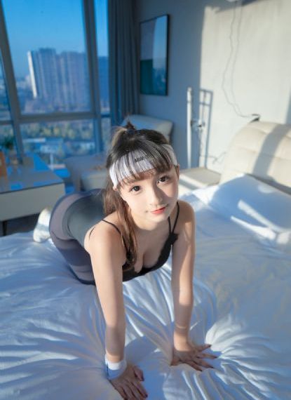 亚洲黄色成人一区_720完整版观看